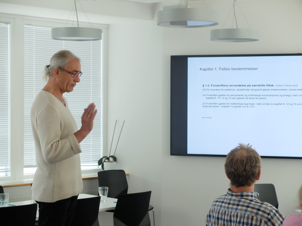 Sigurd Hoelsbrekken foreleser